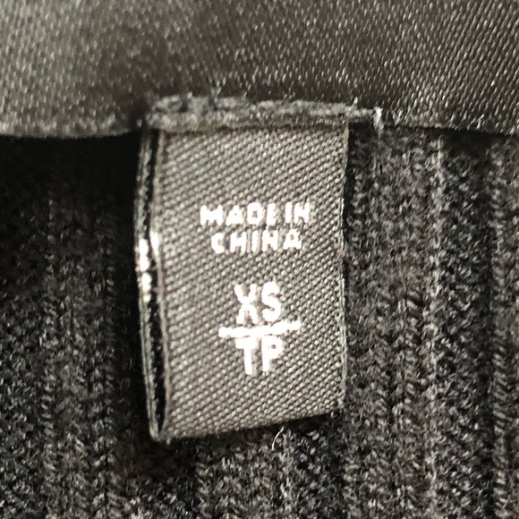 EXPRESS Ribbed Dress - Picture 5 of 5